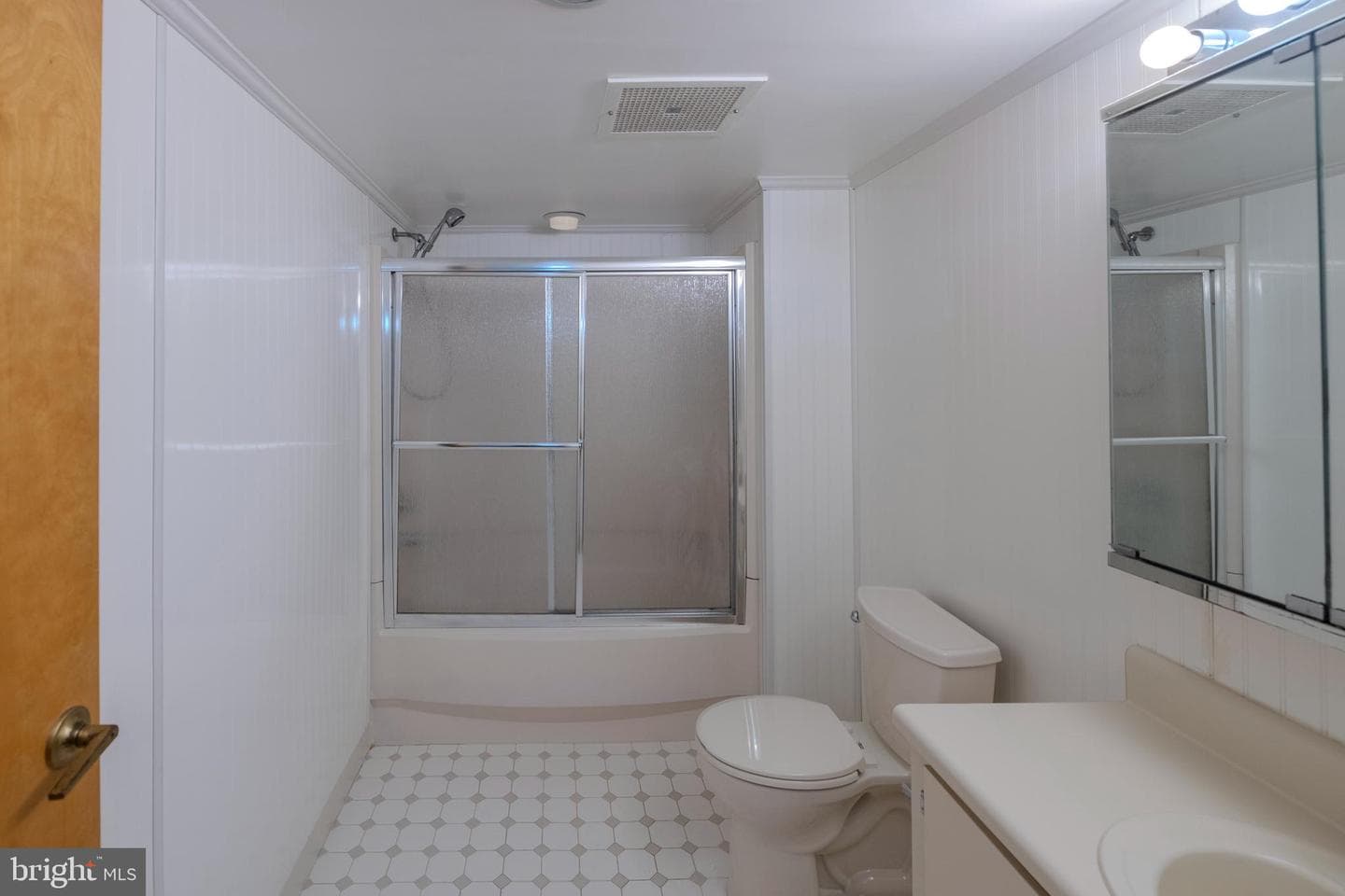 700 Avondale Road #6h photo 20