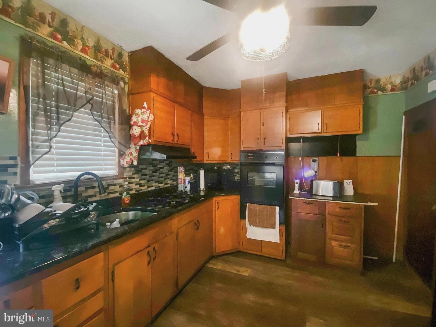 420 S 2nd Street photo 7