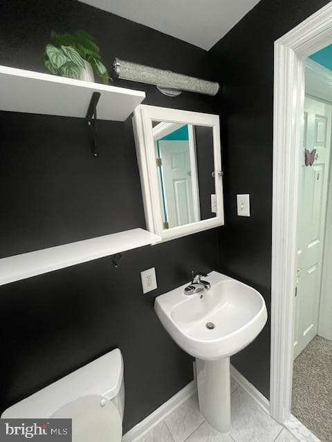 144 Alverstone Road photo 17