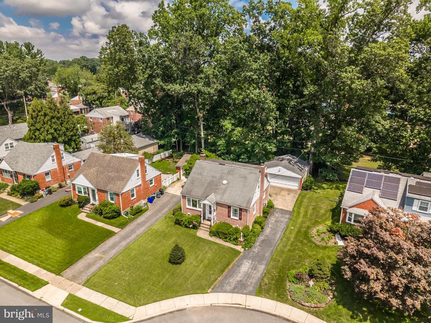 313 Merrybrook Drive photo 6