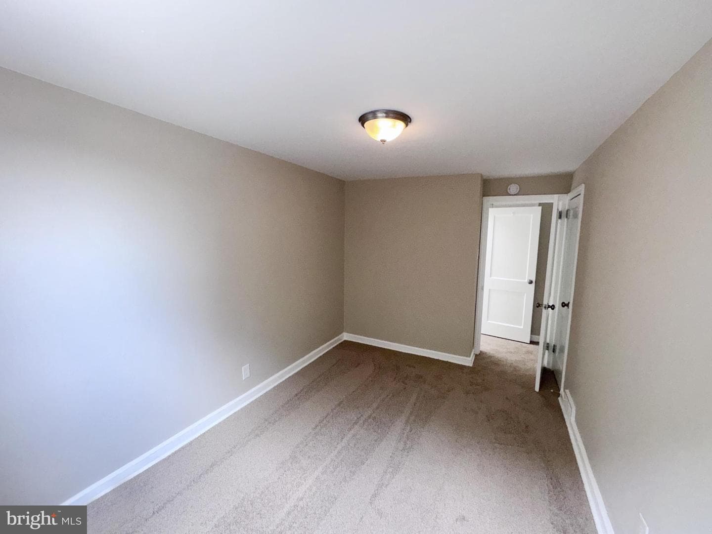 620 S Garfield Avenue photo 10