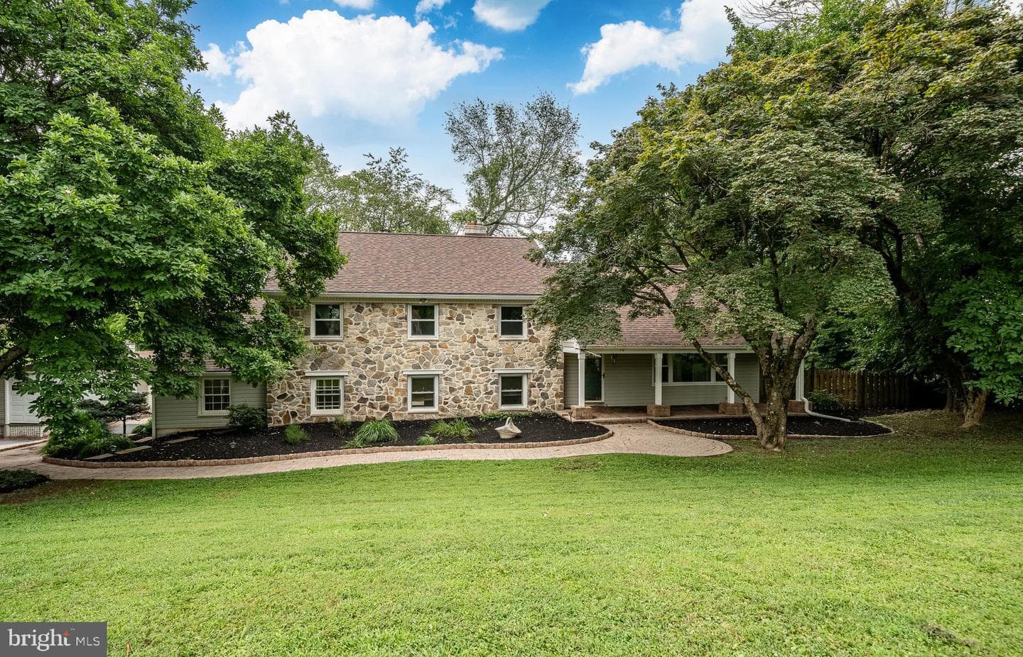 76 Dogwood Lane photo 1