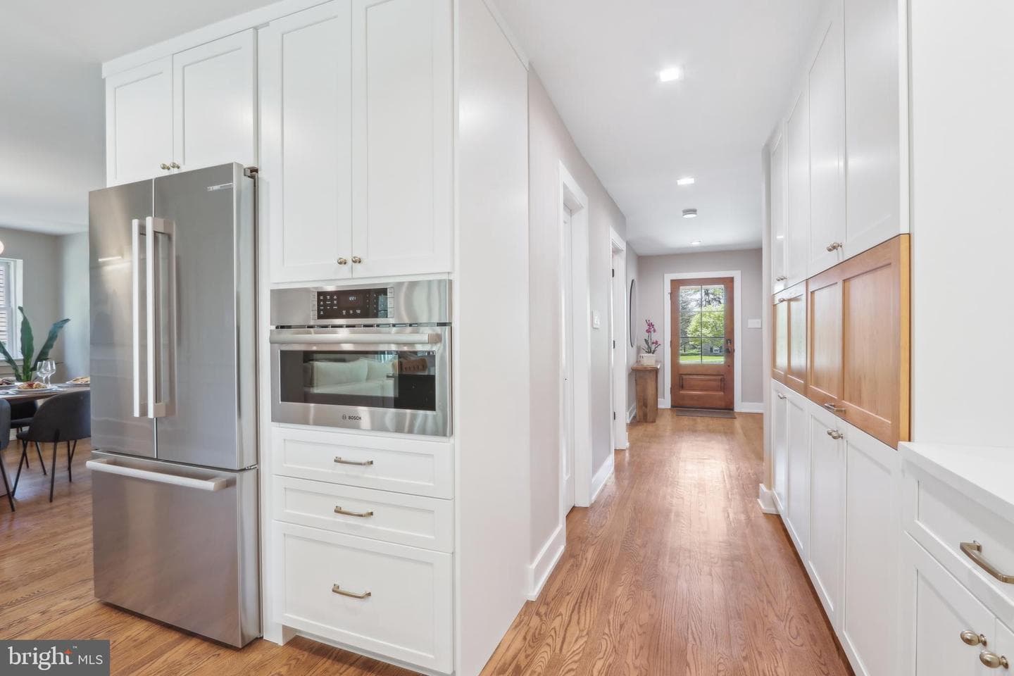 414 Barclay Road photo 17