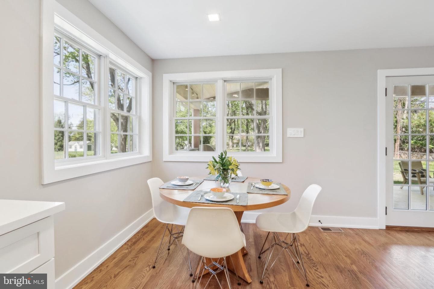 414 Barclay Road photo 19