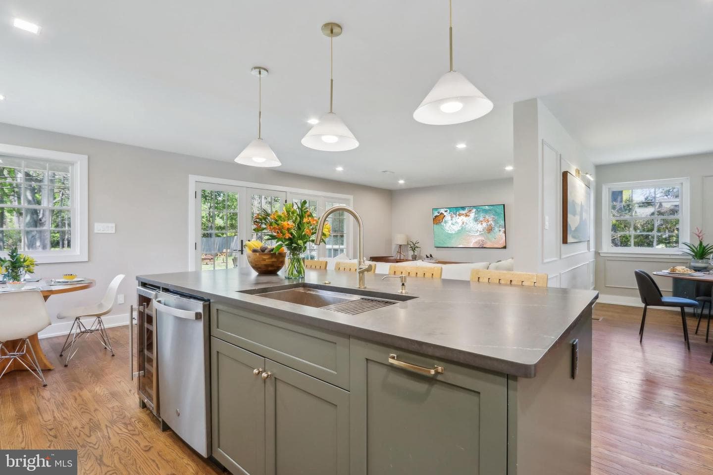 414 Barclay Road photo 21