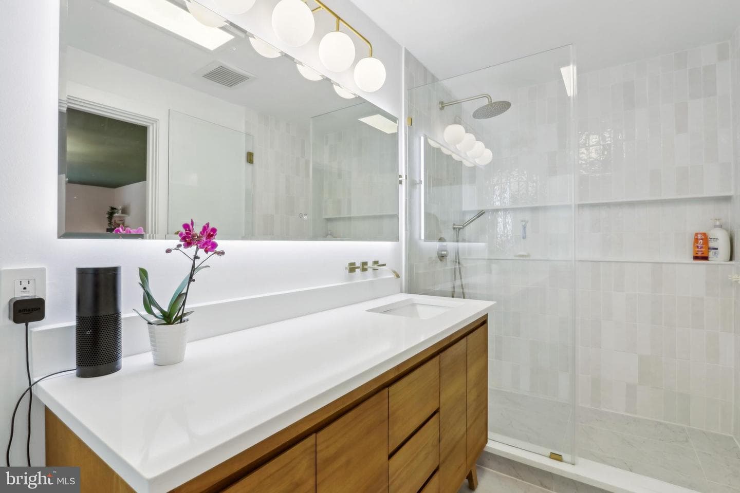 414 Barclay Road photo 51