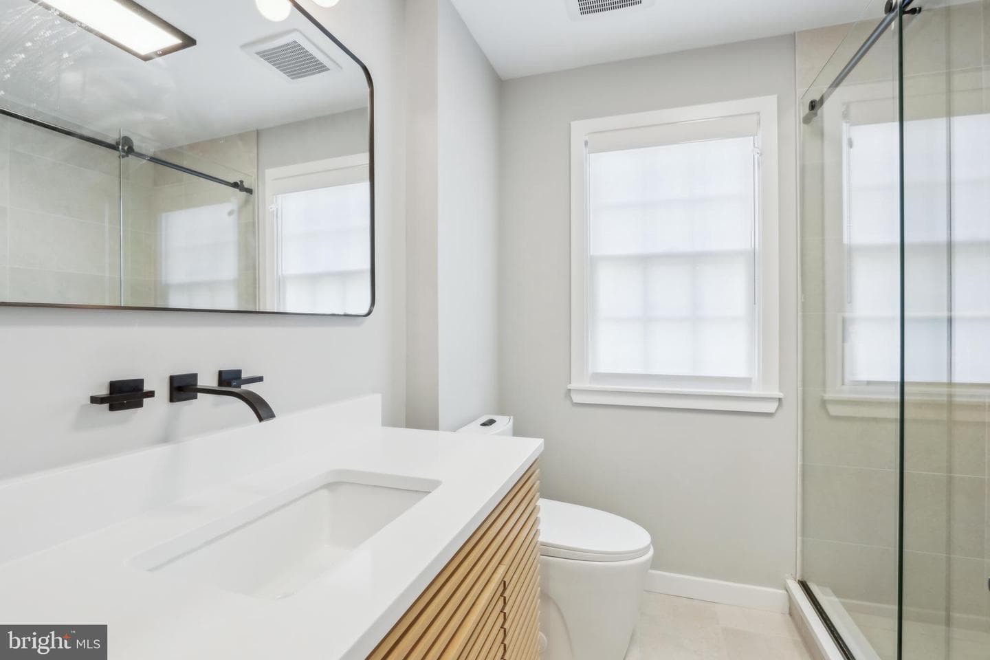 414 Barclay Road photo 56