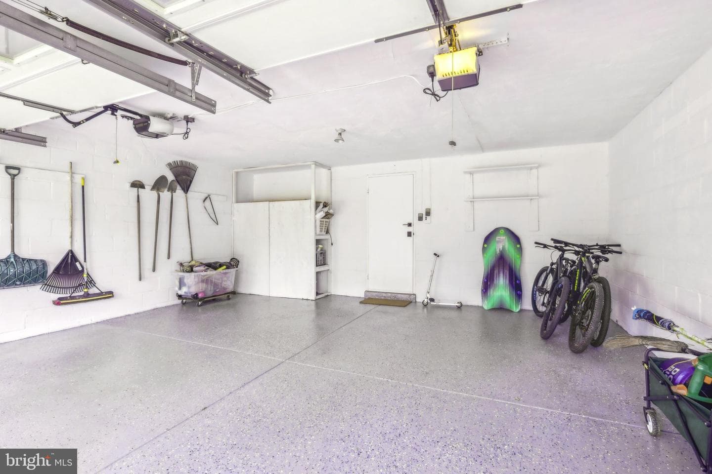 414 Barclay Road photo 63