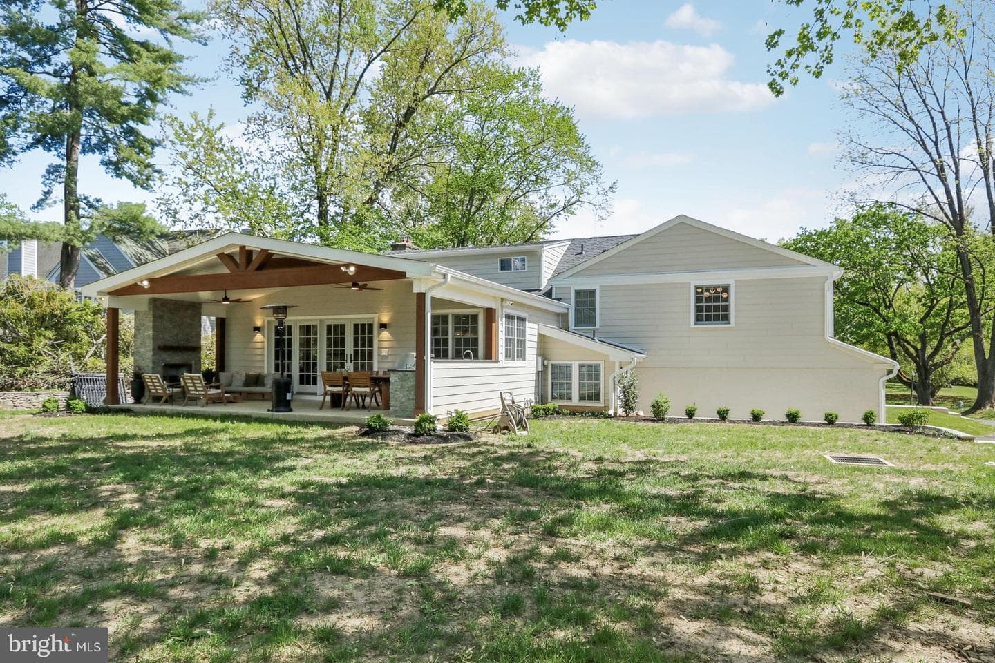 414 Barclay Road photo 64