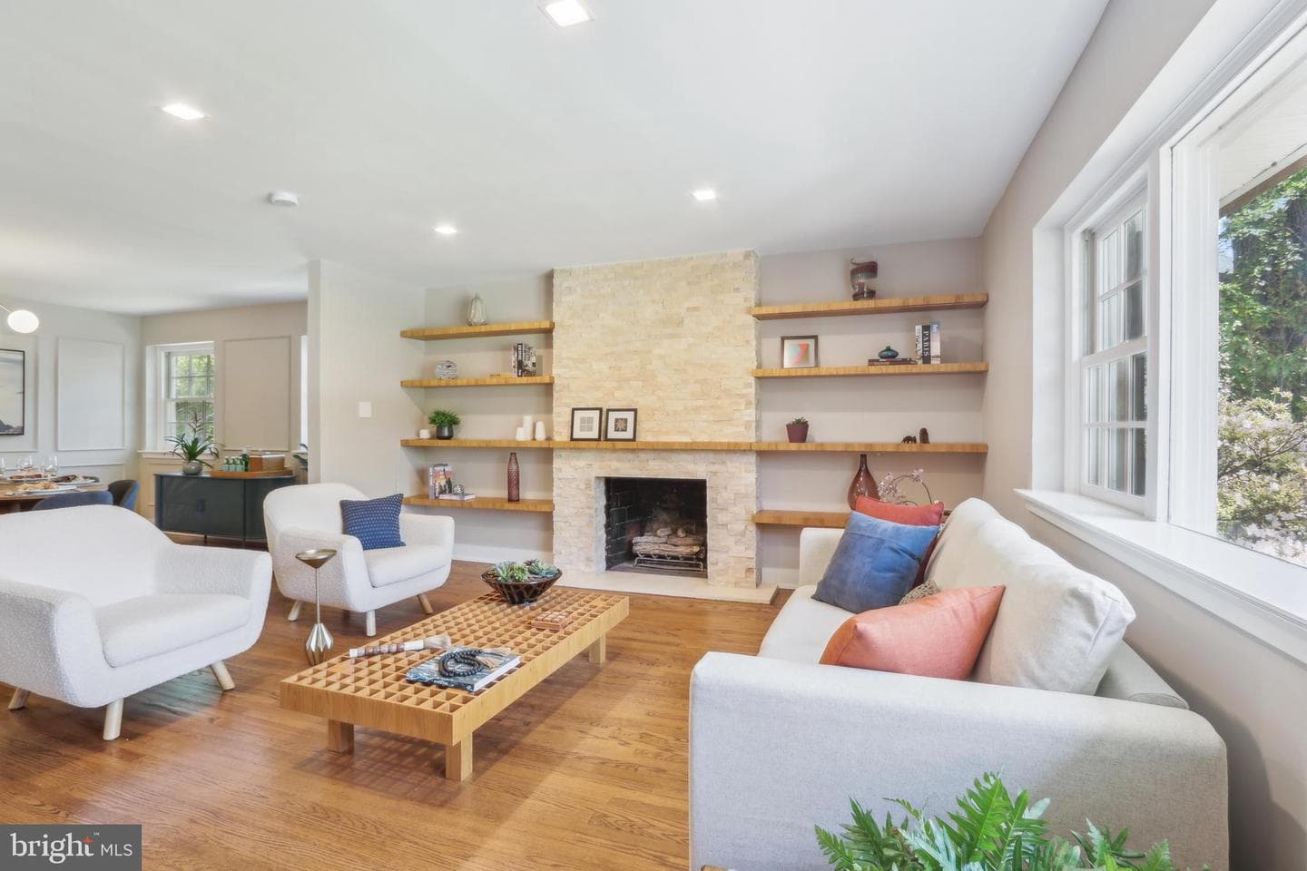 414 Barclay Road photo 7