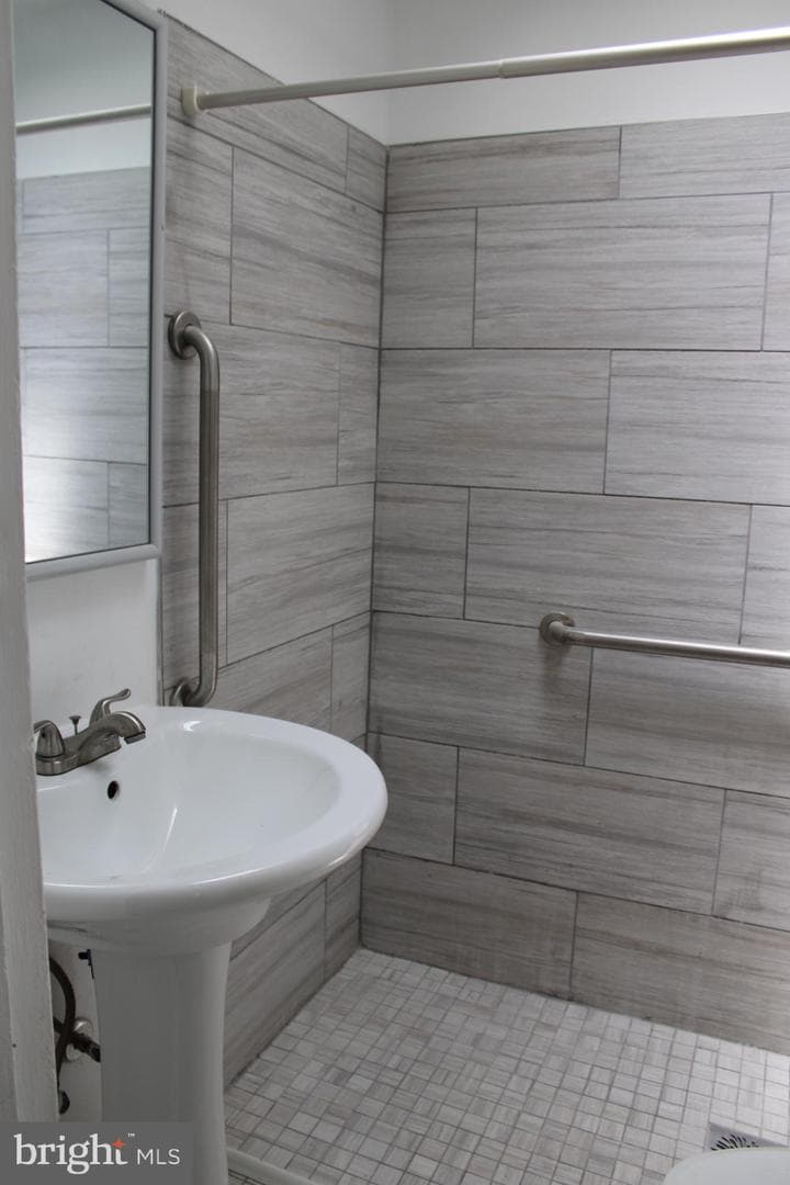 1018 Pine Road photo 9