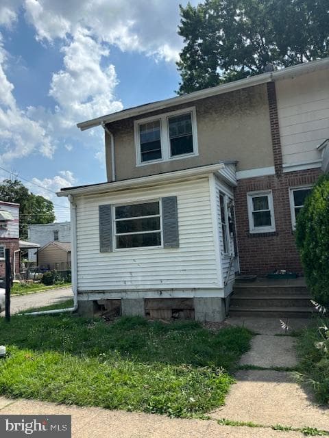 216 Woodlawn Avenue photo 3