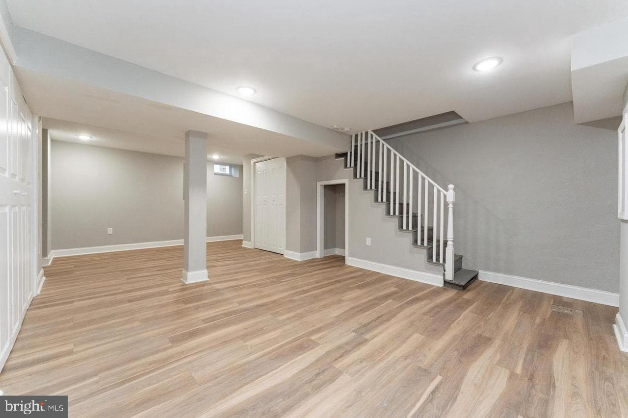 1305 Longacre Boulevard N photo 14