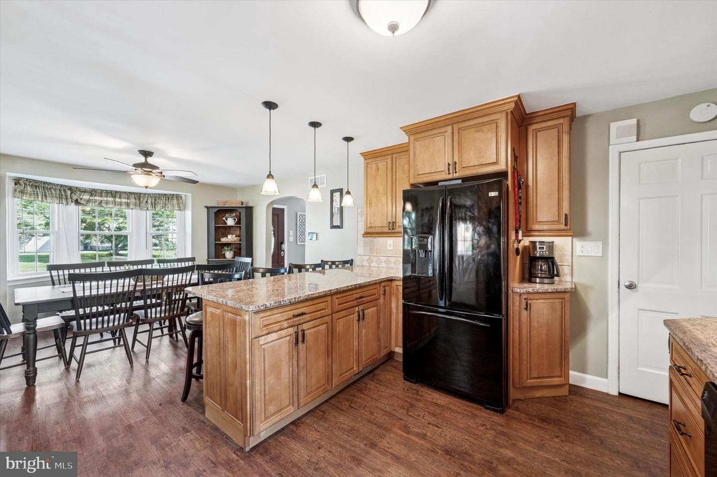1080 West Avenue photo 14
