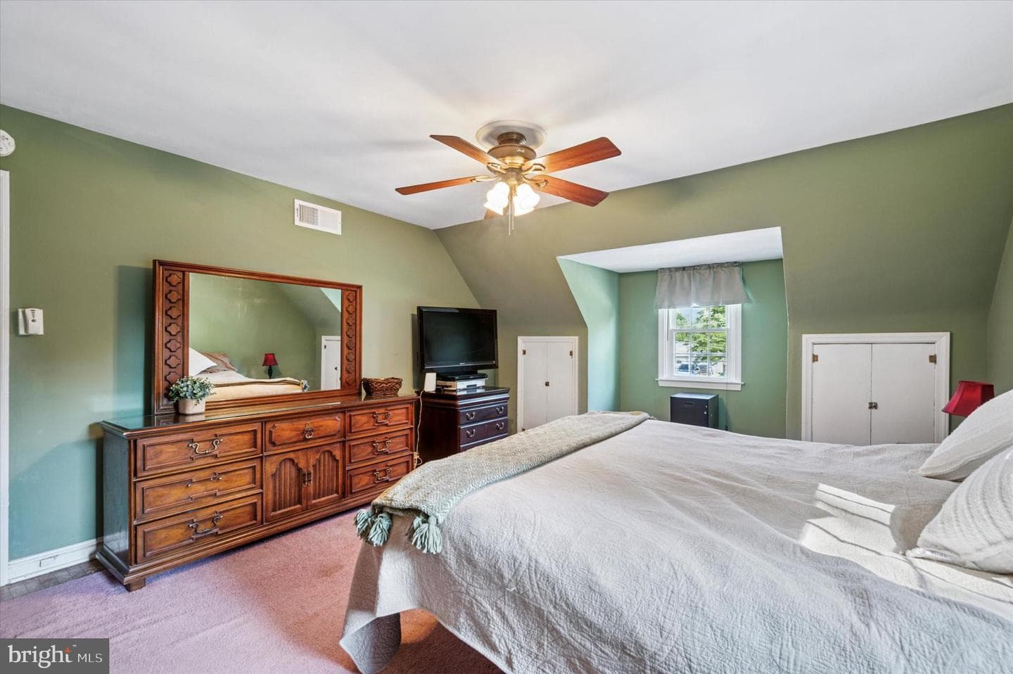 1080 West Avenue photo 23