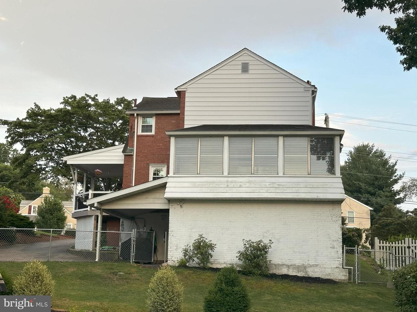 1080 West Avenue photo 38