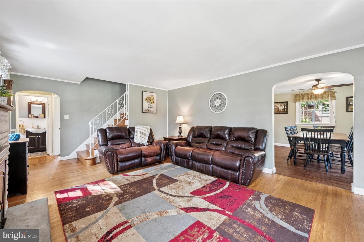 1080 West Avenue photo 4