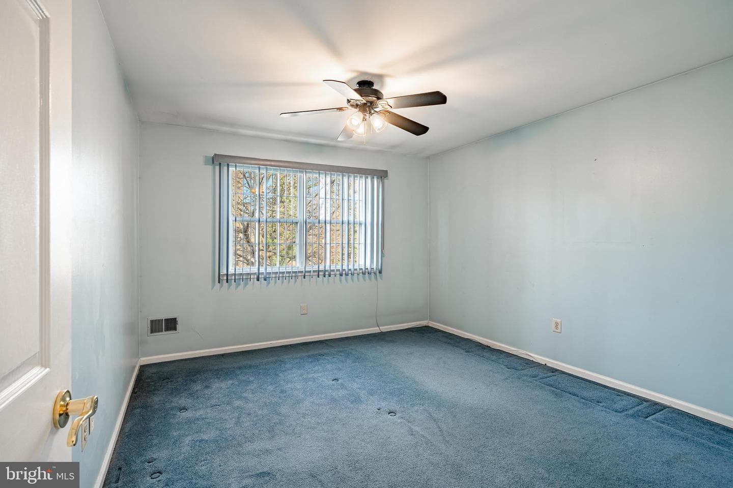 421 E Eagle Road photo 22