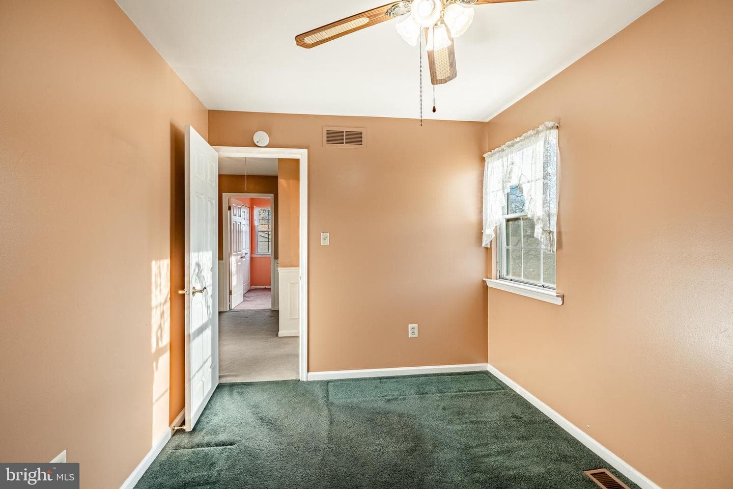 421 E Eagle Road photo 28