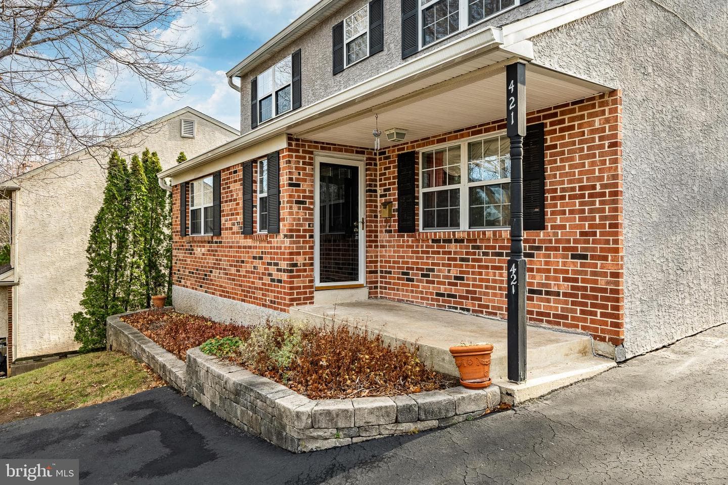 421 E Eagle Road photo 3
