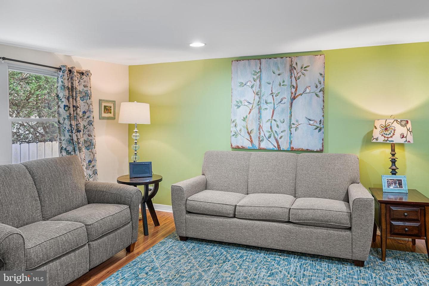 304 Russell Street photo 12