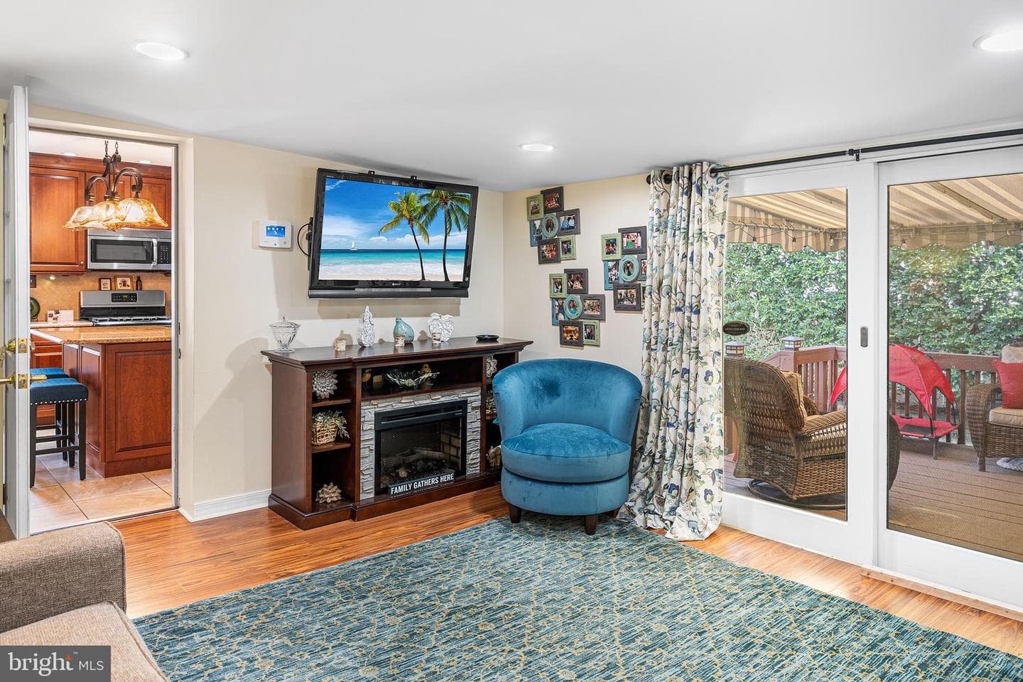 304 Russell Street photo 13