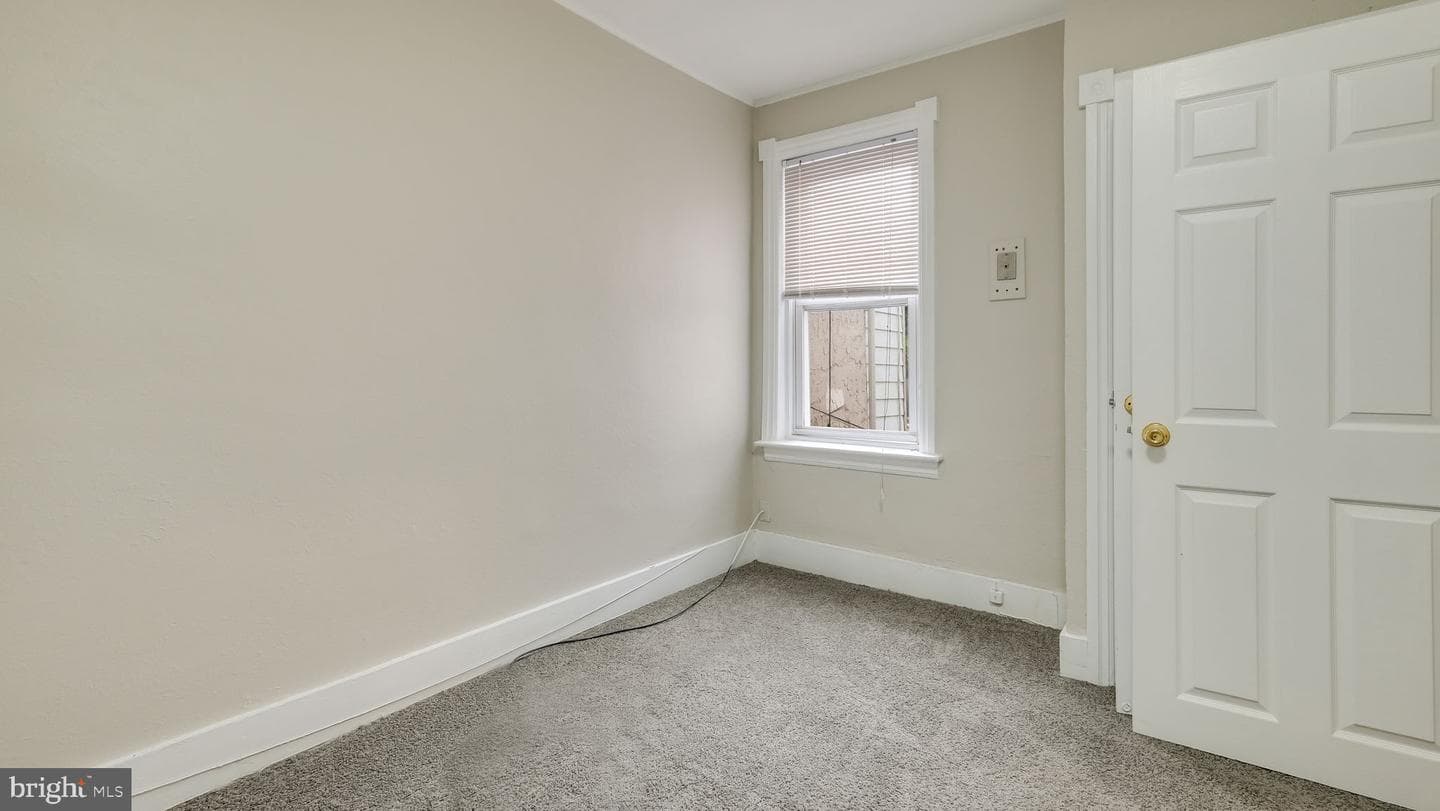 1128 Green Street photo 17