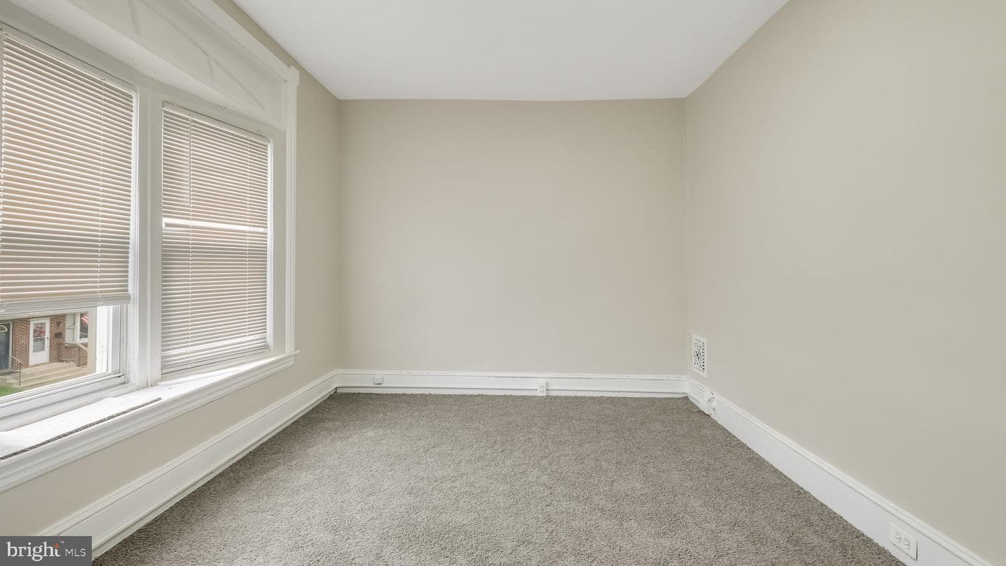 1128 Green Street photo 21
