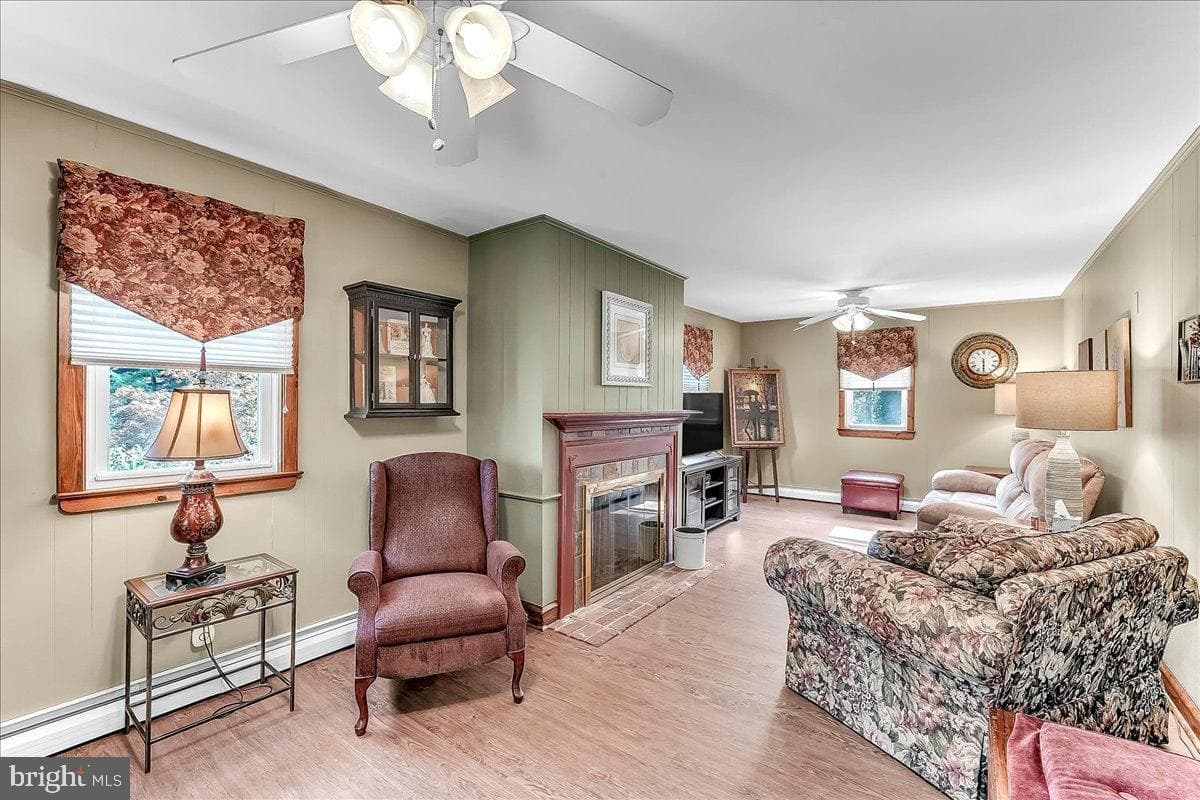 4 Oak Circle photo 6