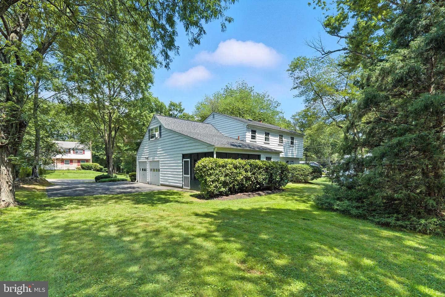 213 Fairfield Drive photo 2