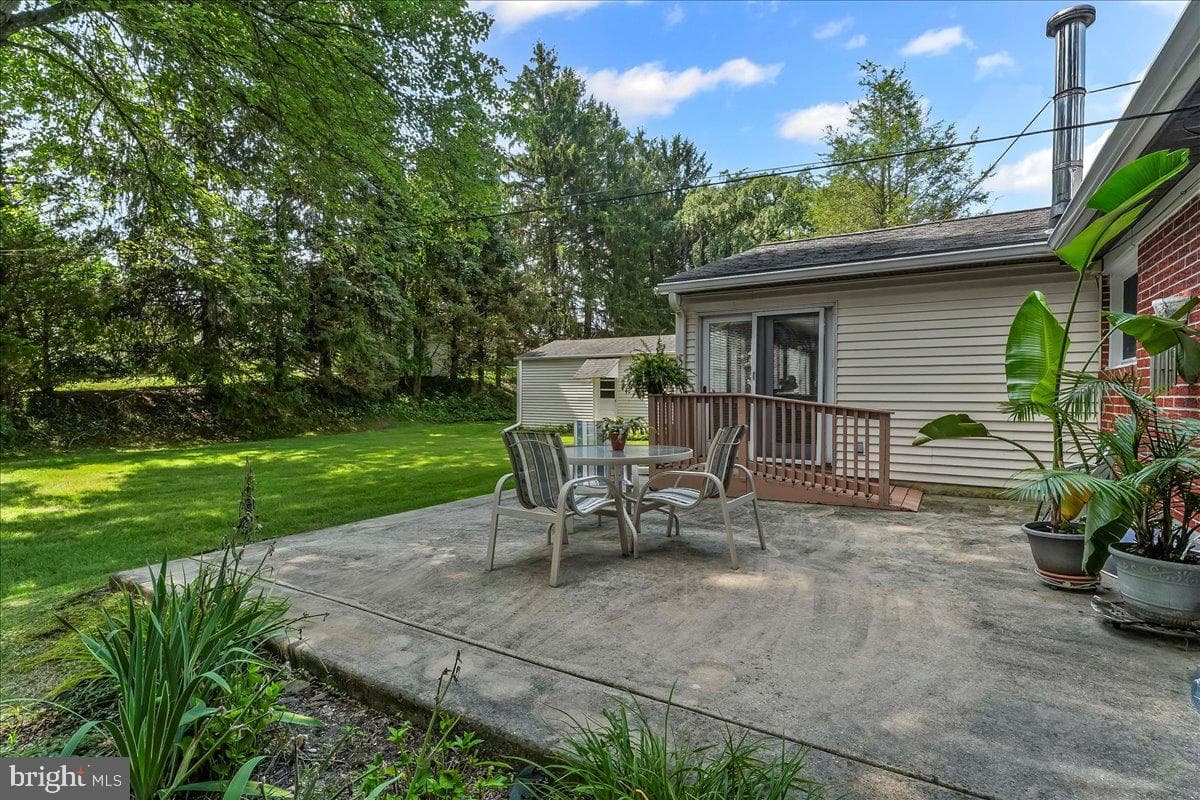303 Harvard Avenue photo 27