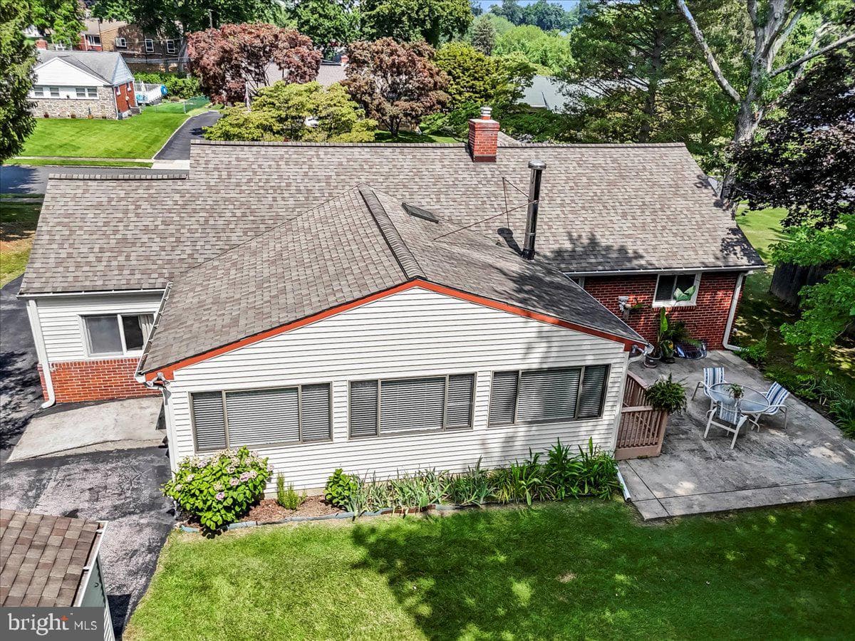 303 Harvard Avenue photo 33
