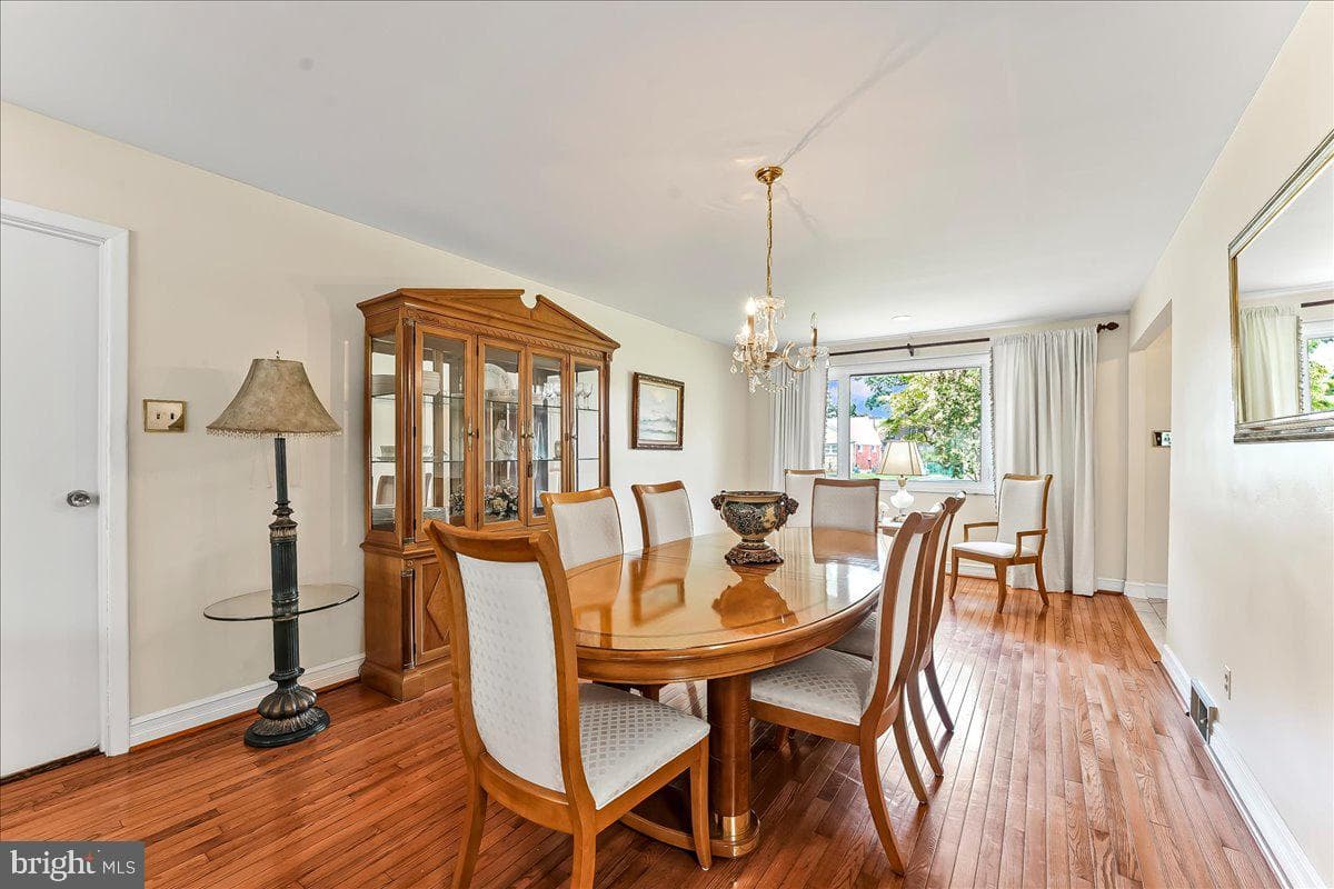 303 Harvard Avenue photo 6