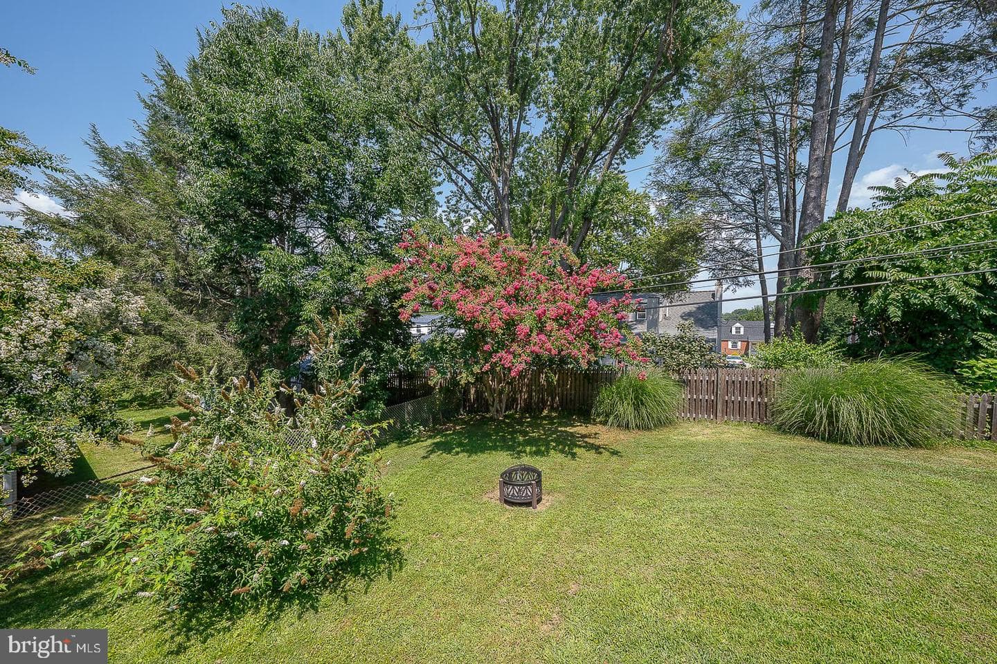 135 Sherman Road photo 28