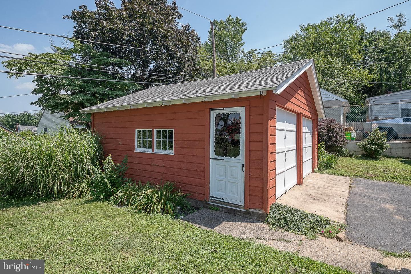 135 Sherman Road photo 30