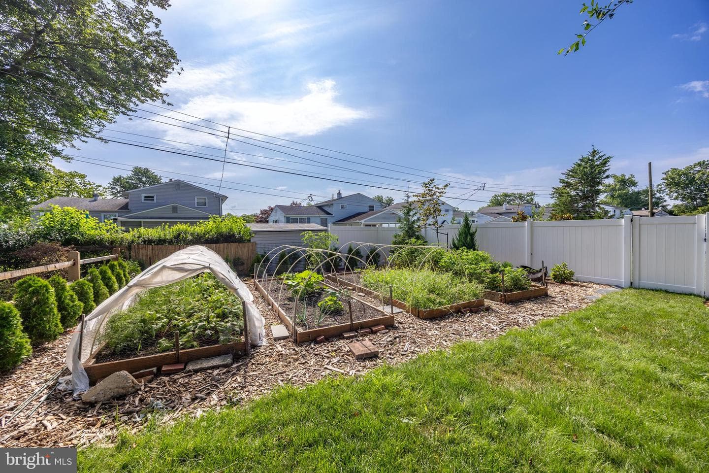 303 Trimble Boulevard photo 38
