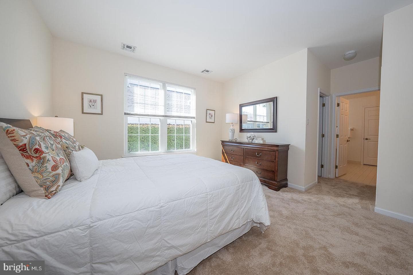 208 N Silver Fox Drive photo 11