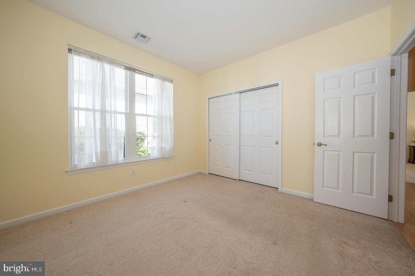 208 N Silver Fox Drive photo 16