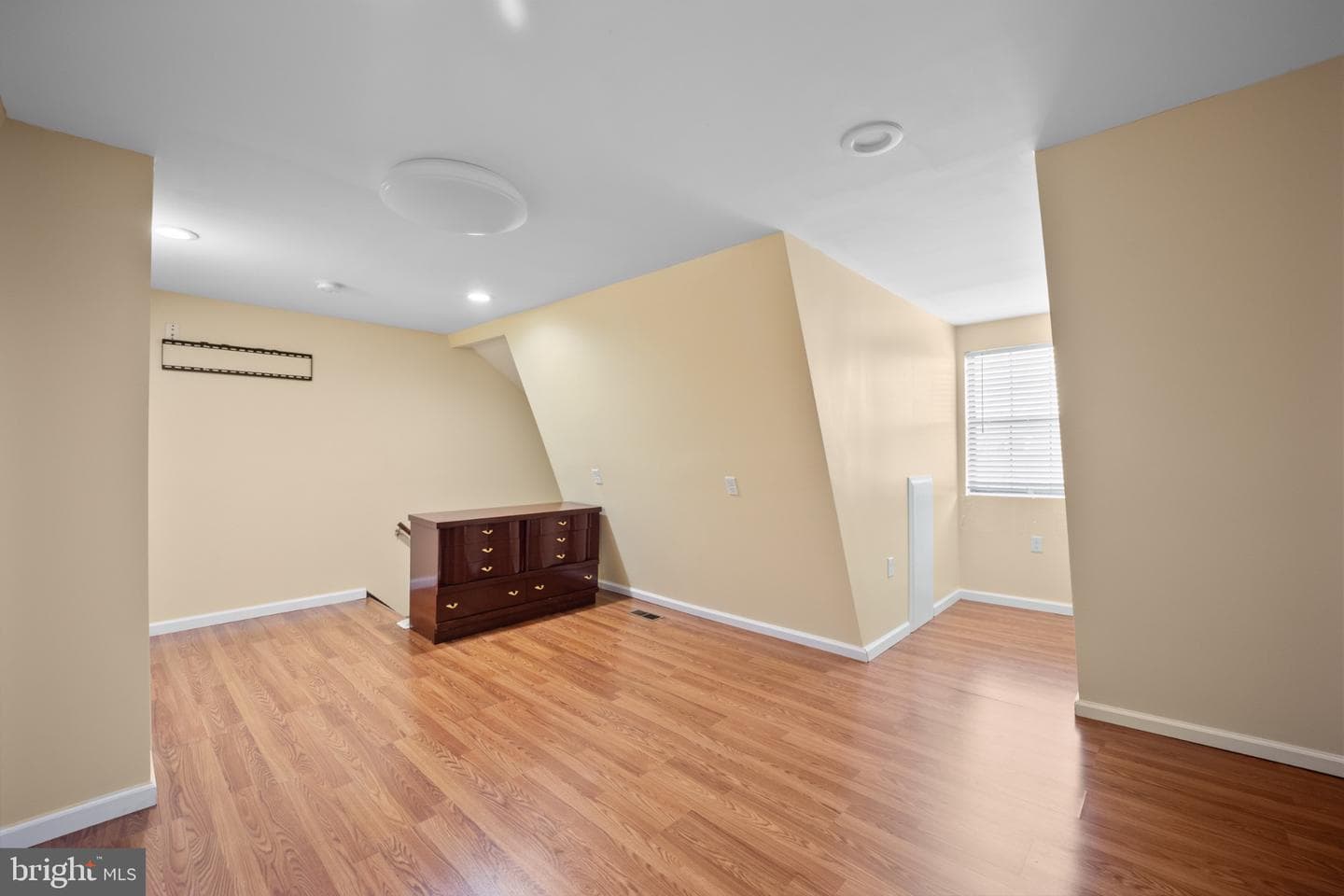 413 Carpenter Circle photo 24