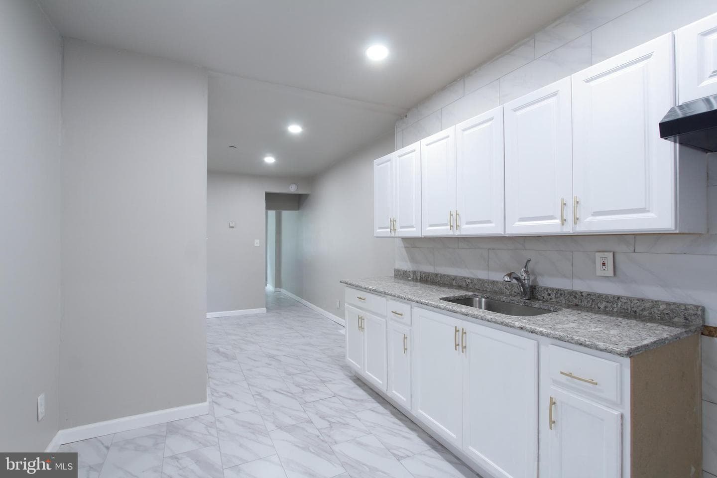 803 W Mary Street photo 10