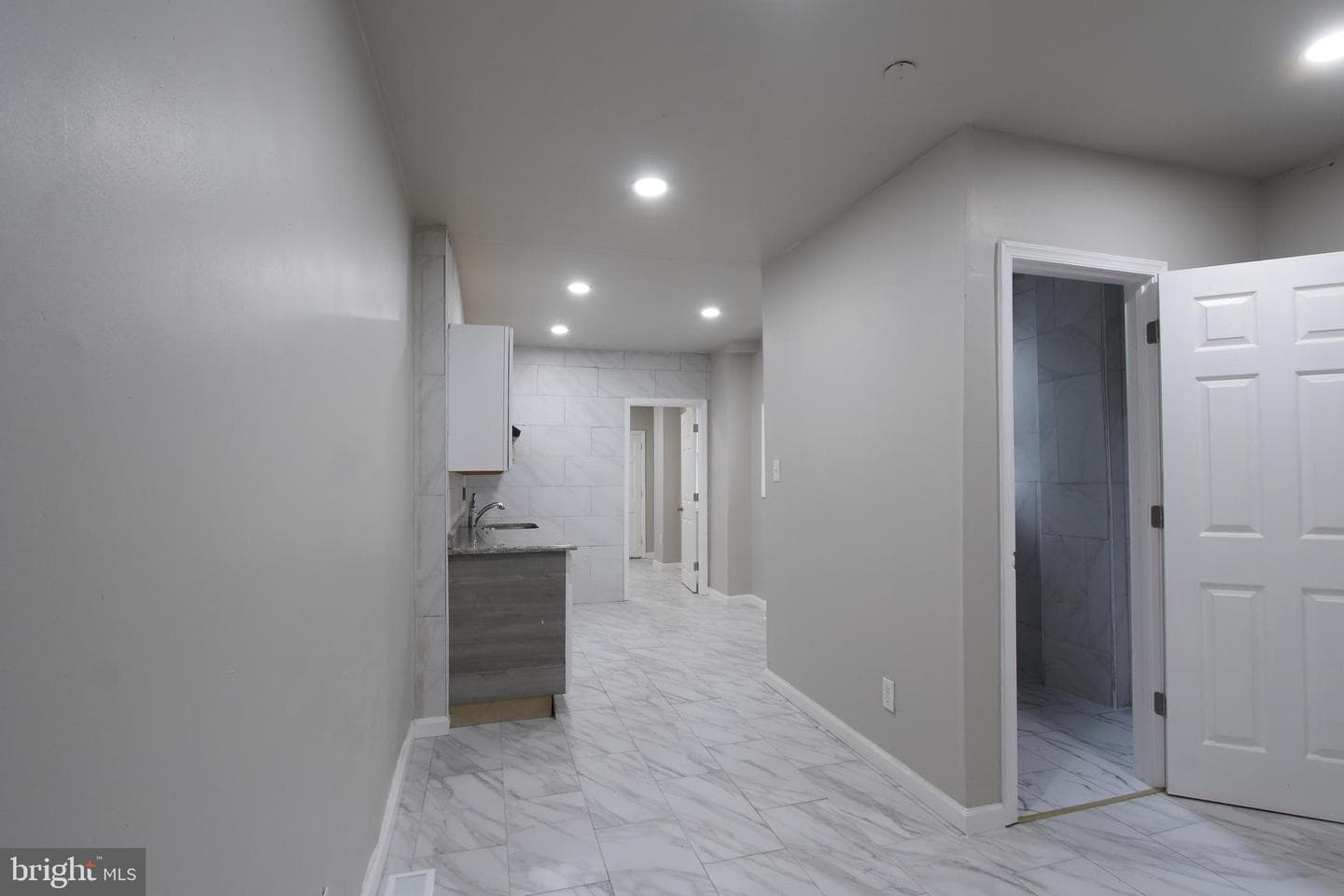 803 W Mary Street photo 11