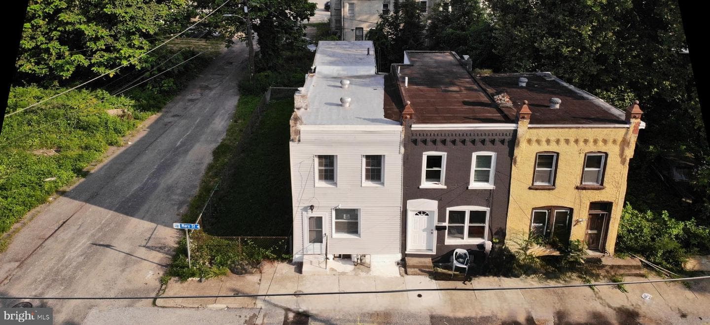 803 W Mary Street photo 2
