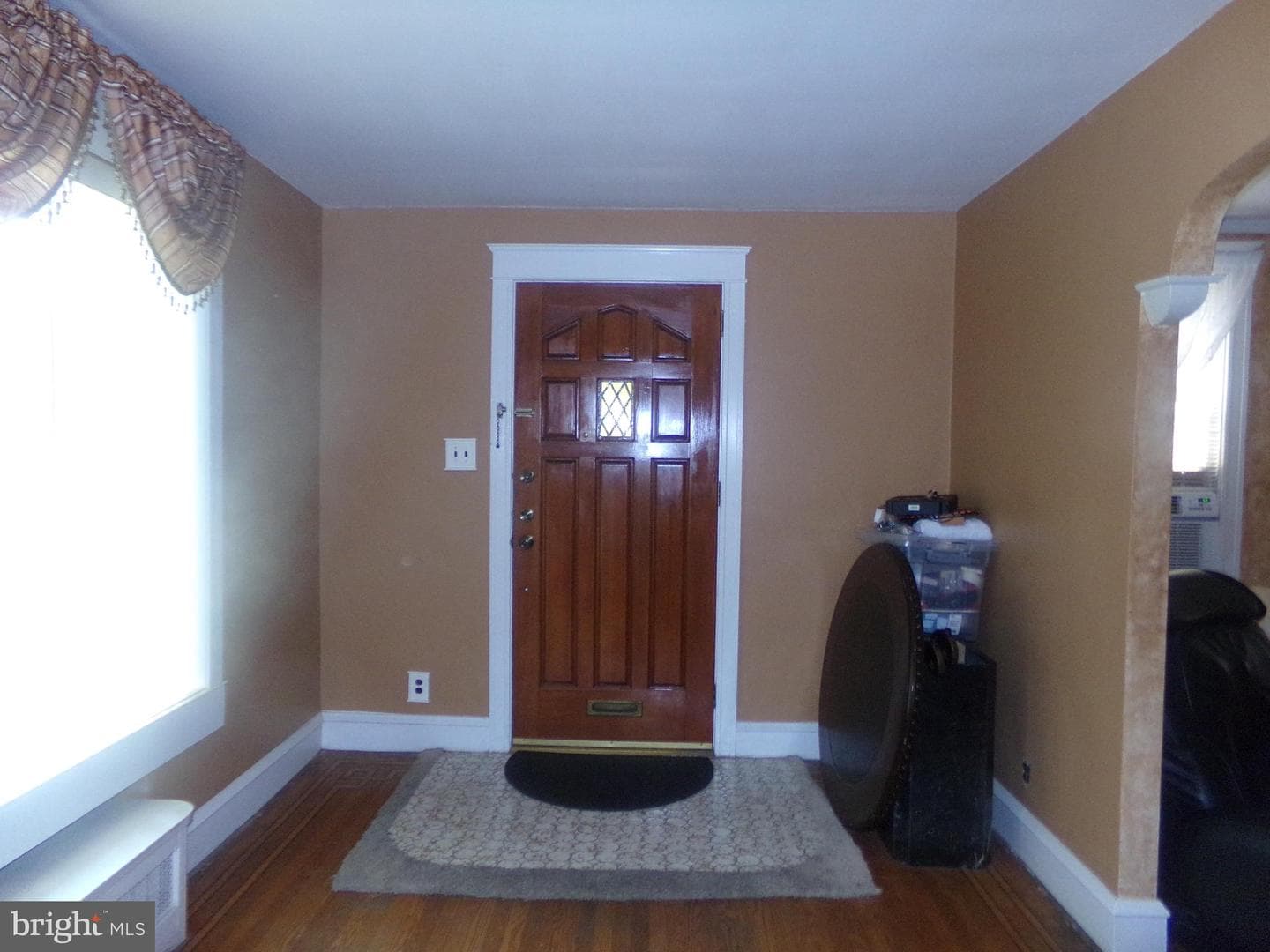157 W Plumstead Avenue photo 5