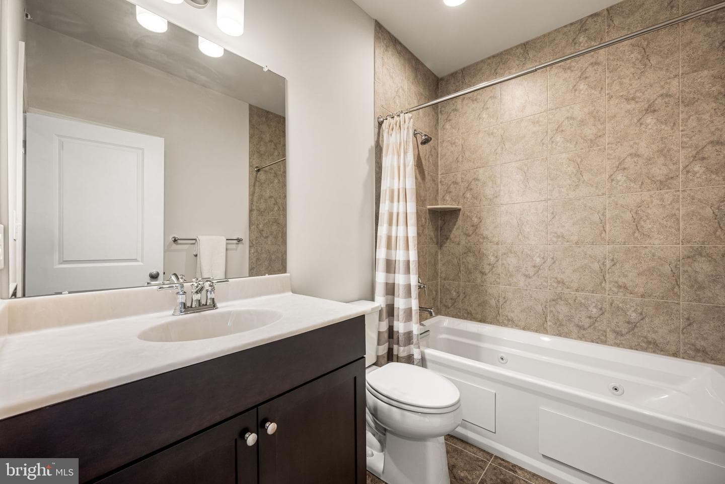 214 Charles Ellis Drive photo 27