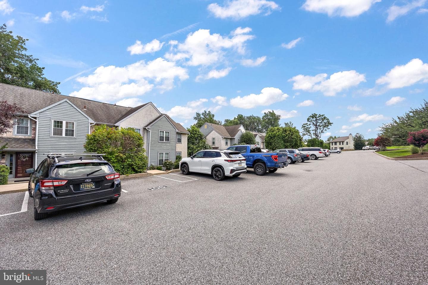 106 Knollwood Court photo 28