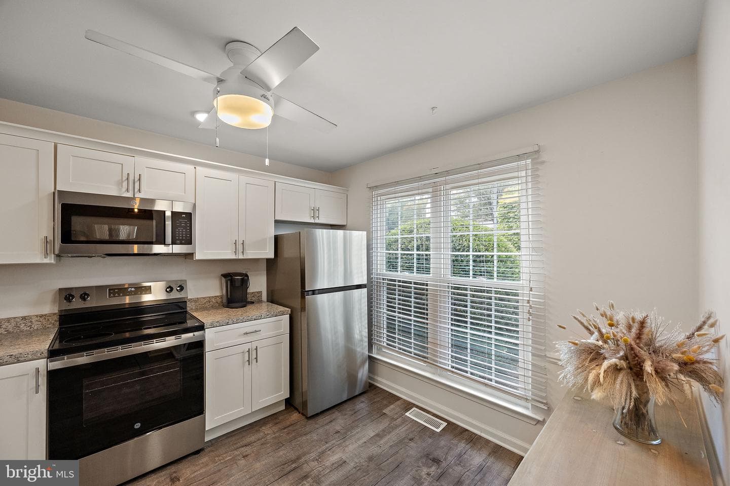 106 Knollwood Court photo 4