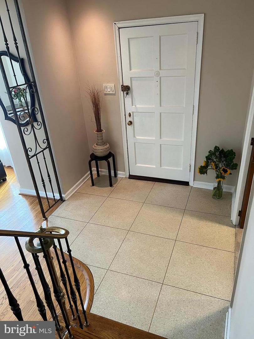 1615 Earlington Road photo 4