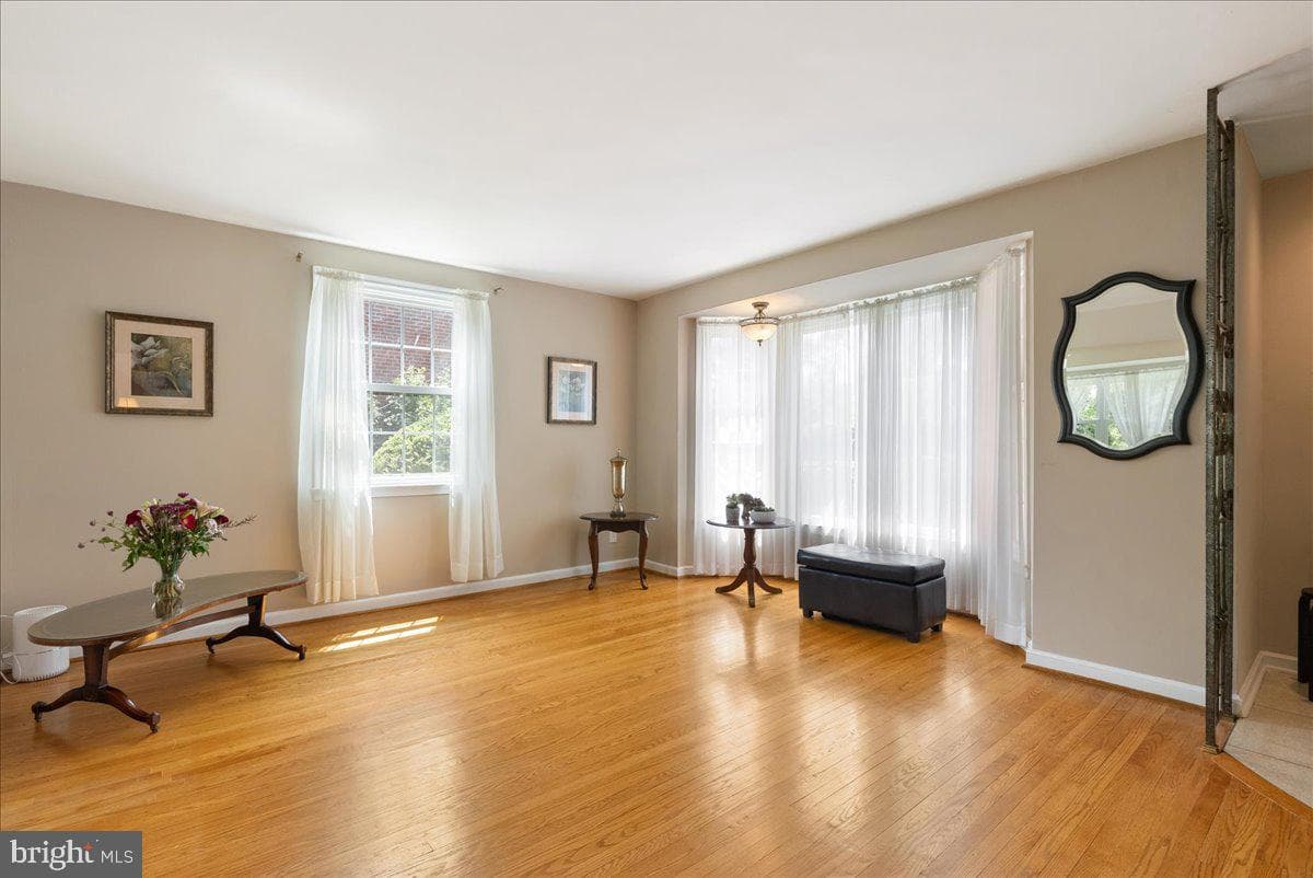 1615 Earlington Road photo 8