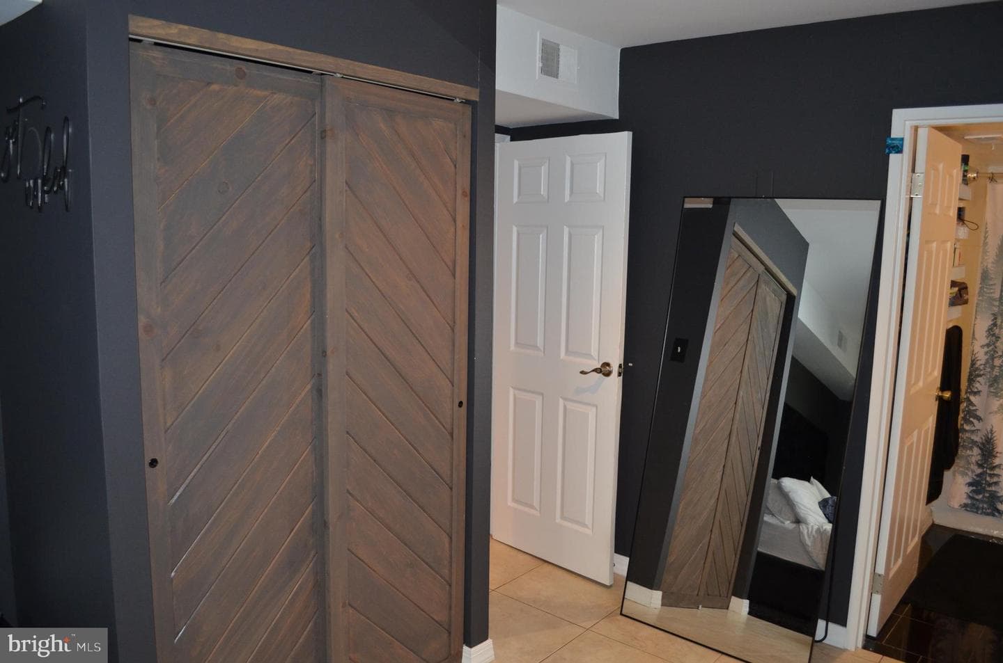 1707 Painters Crossing #1707 photo 17