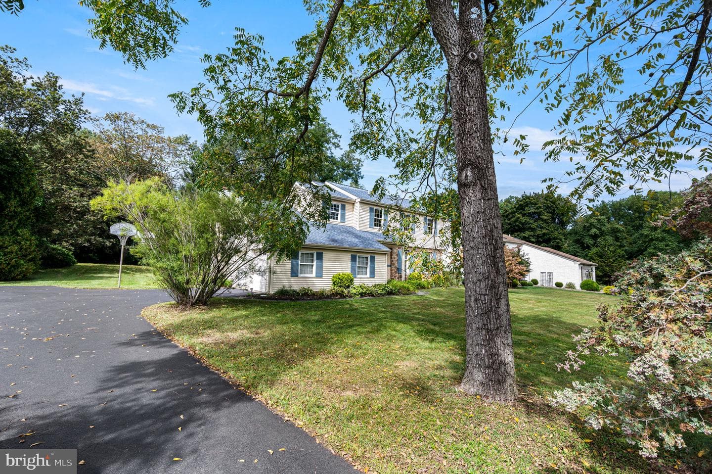 23 E Knowlton Road photo 3